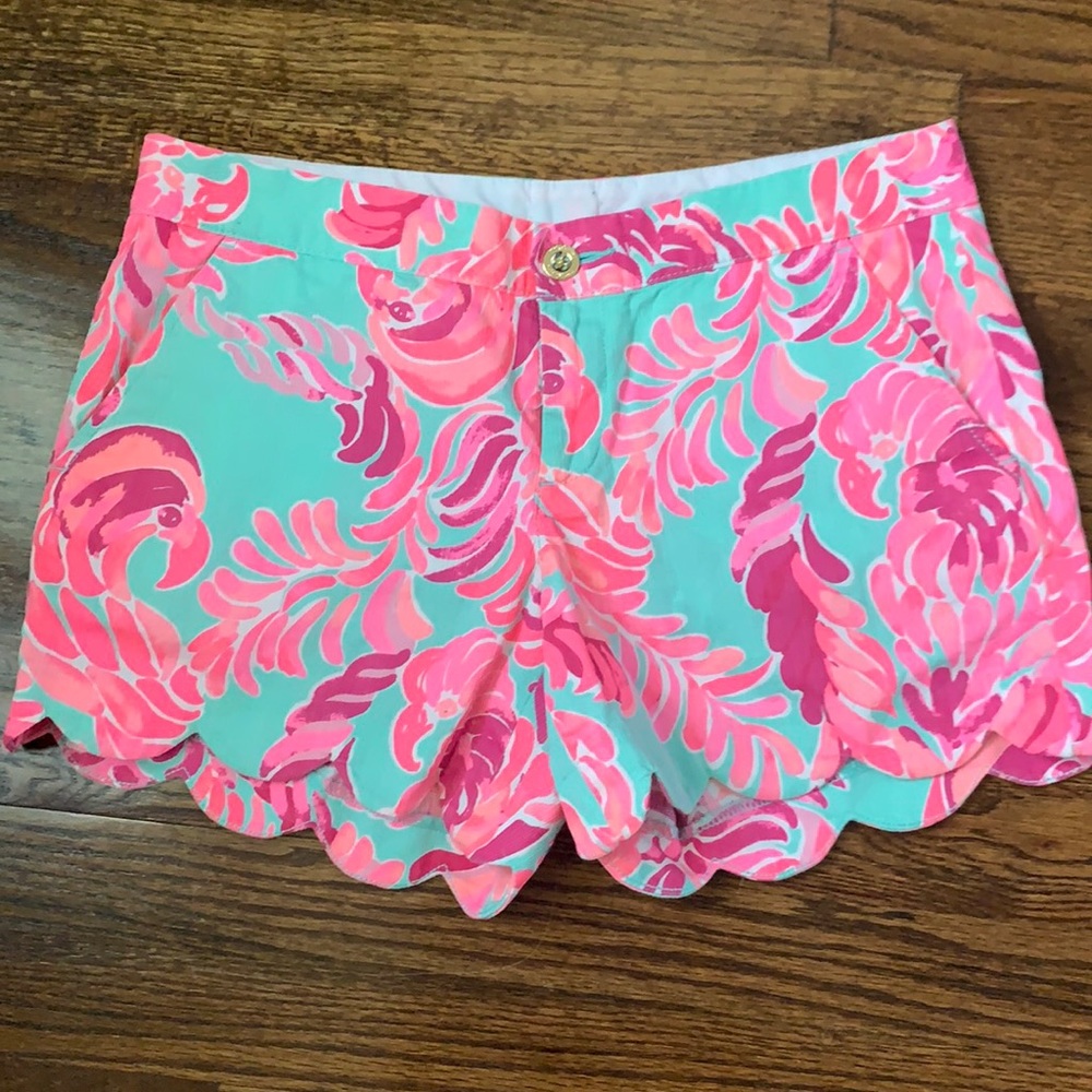 Lilly Pulitzer buttercup shorts size 4